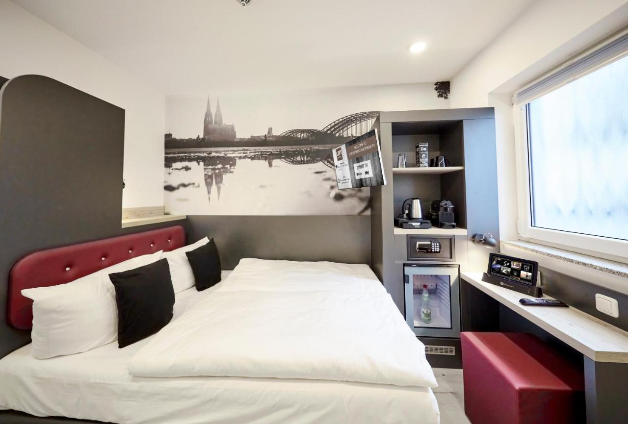 Loft Am Ring Hotel Köln Eksteriør bilde
