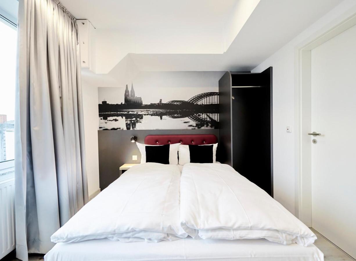 Loft Am Ring Hotel Köln Eksteriør bilde