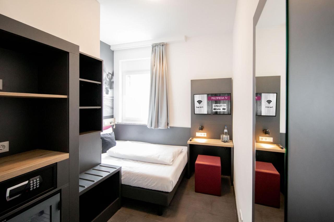 Loft Am Ring Hotel Köln Eksteriør bilde