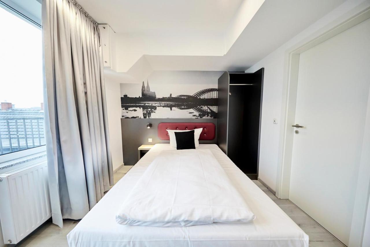 Loft Am Ring Hotel Köln Eksteriør bilde